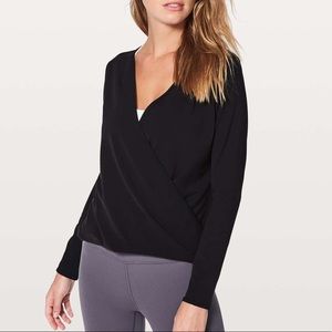 Lululemon Full Freedom Long Sleeve top - black - size 6